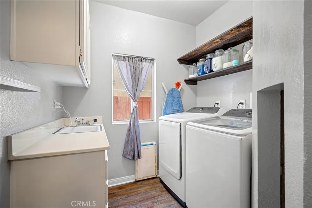 18541 Olympian Court Canyon Country, CA 91351