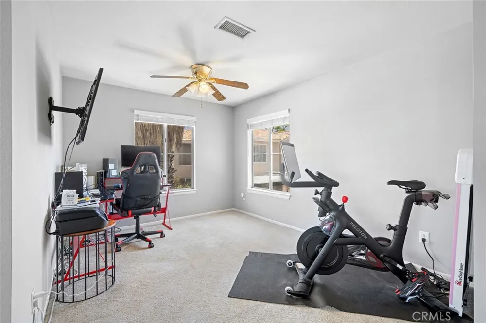 18541 Olympian Court Canyon Country, CA 91351