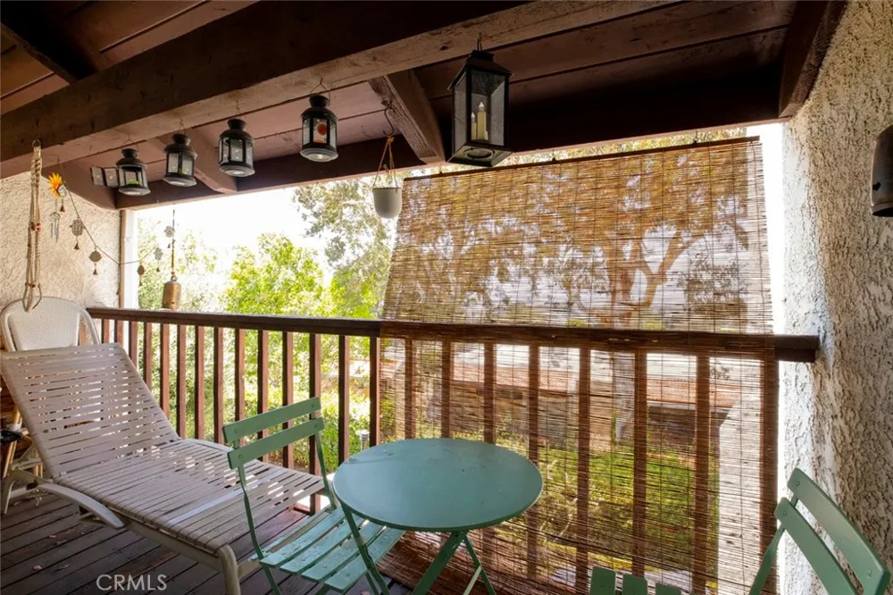 7759 Via Capri Burbank, CA 91504