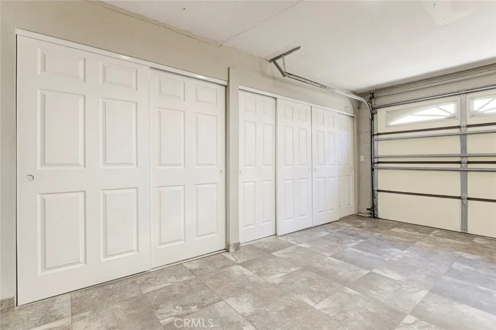 7759 Via Capri Burbank, CA 91504