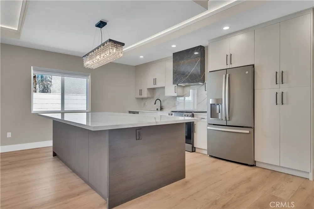 828 E Fairmount Road Burbank, CA 91501