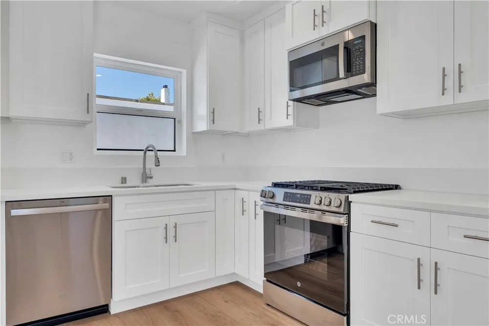 828 E Fairmount Road Burbank, CA 91501