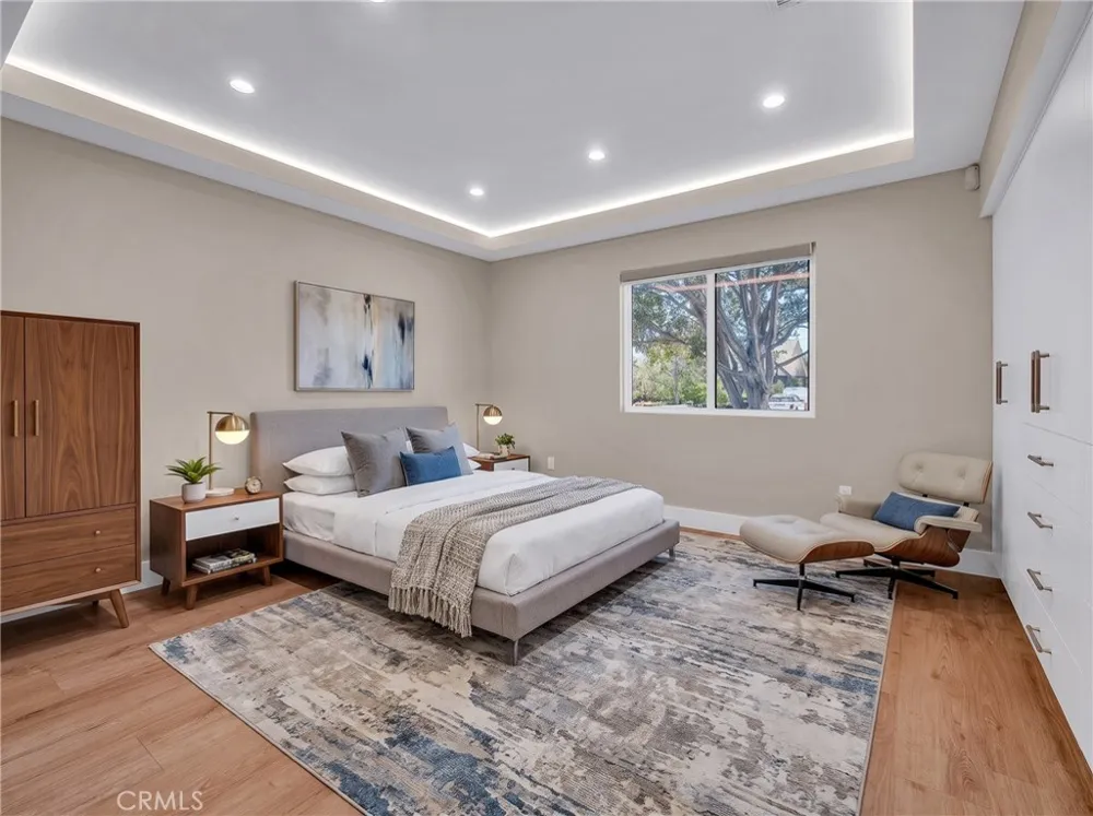 828 E Fairmount Road Burbank, CA 91501