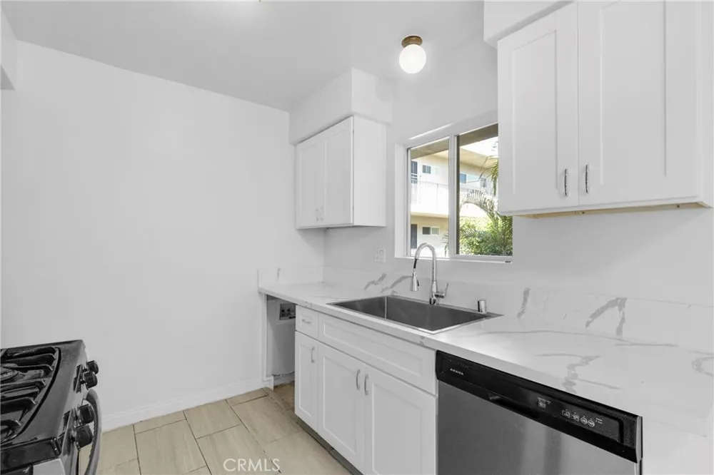 6339 Morse #202 Valley Glen, CA 91606