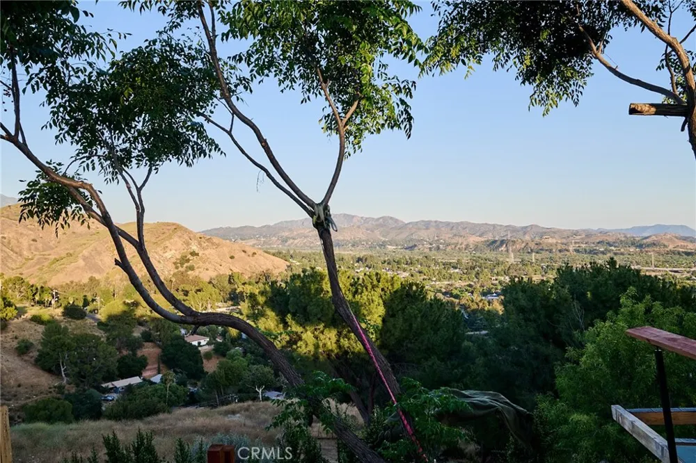 12000 Mountain View Lakeview Terrace, CA 91342