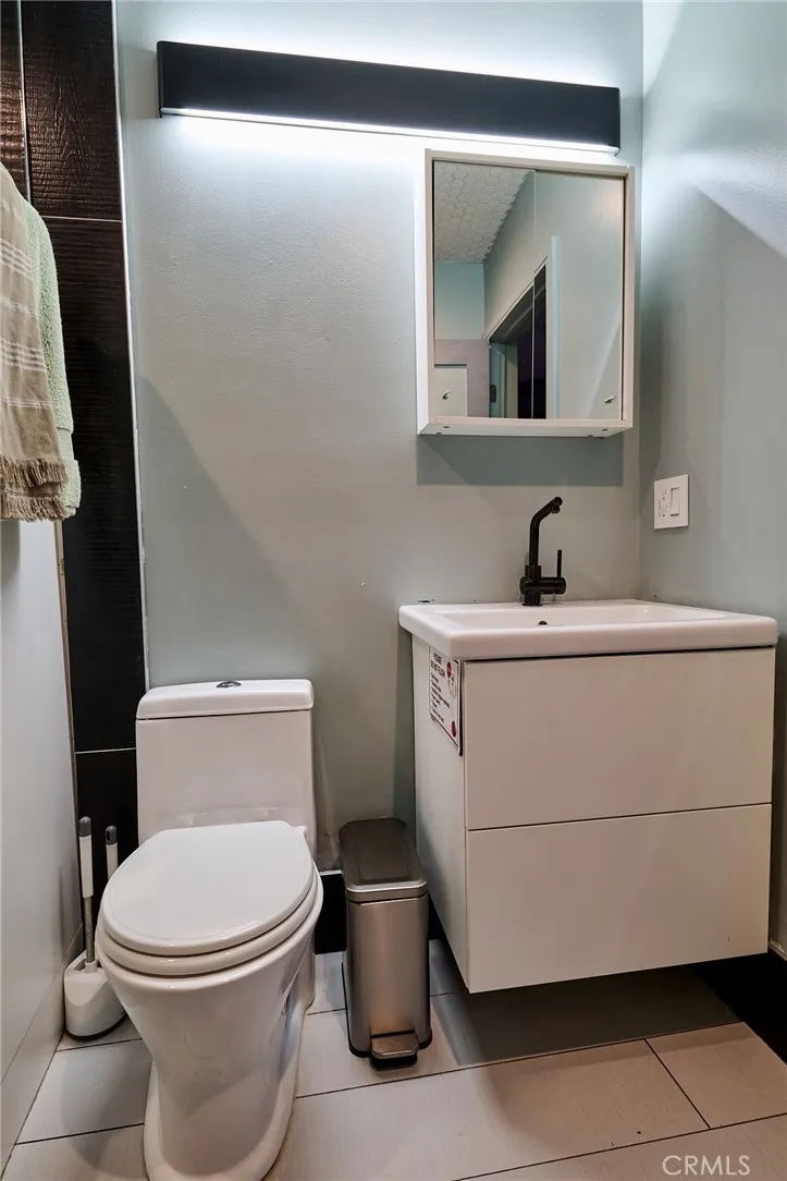 12000 Mountain View Lakeview Terrace, CA 91342