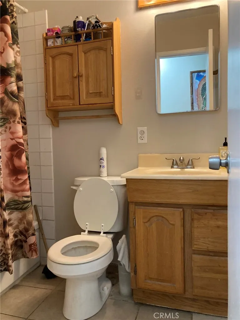 1817 Calico Drive Barstow, CA 92311