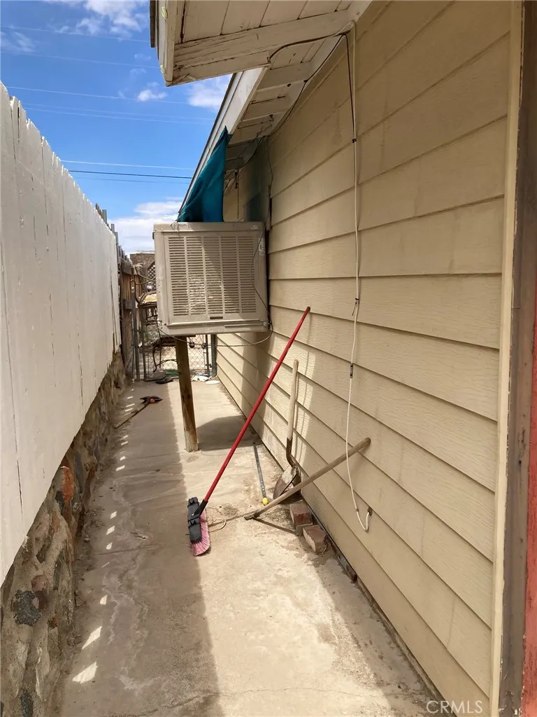 1817 Calico Drive Barstow, CA 92311