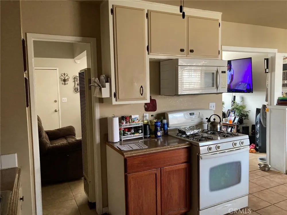 1817 Calico Drive Barstow, CA 92311