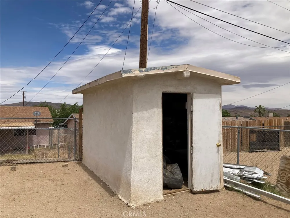 1817 Calico Drive Barstow, CA 92311
