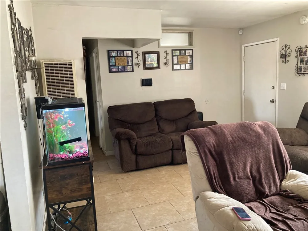 1817 Calico Drive Barstow, CA 92311