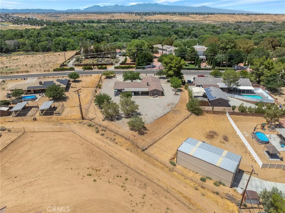 14861 Riverside Apple Valley, CA 92307