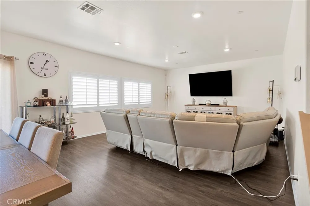 13271 Sierra Blanca Victorville, CA 92394