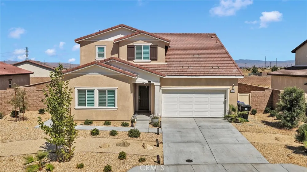 13271 Sierra Blanca Victorville, CA 92394