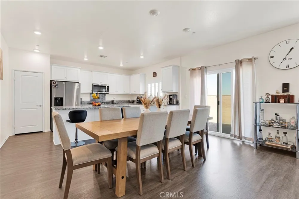 13271 Sierra Blanca Victorville, CA 92394