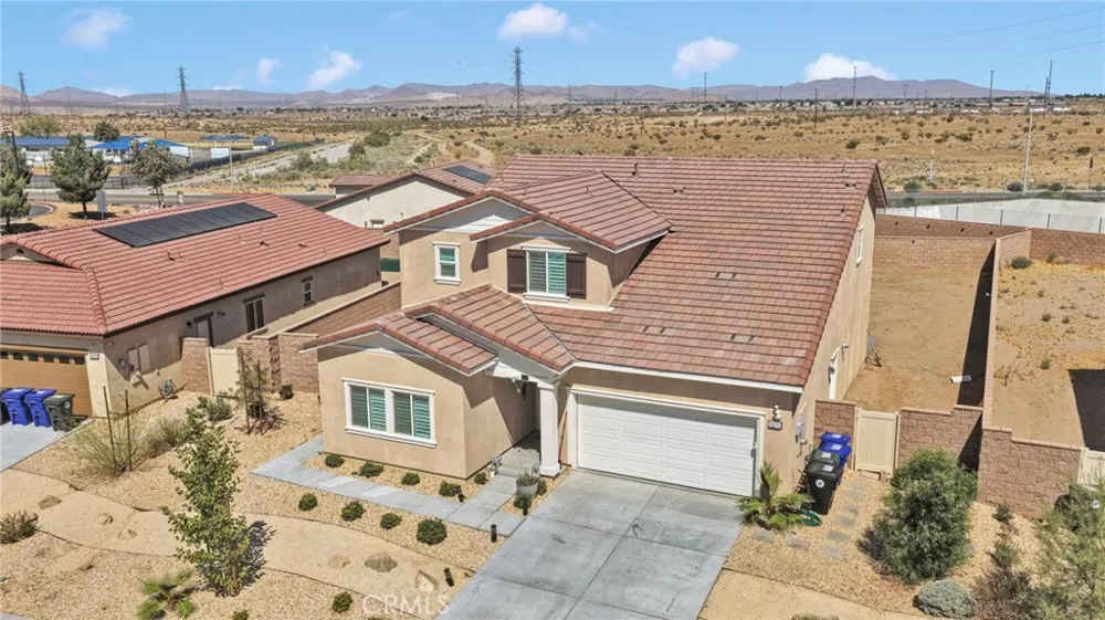 13271 Sierra Blanca Victorville, CA 92394
