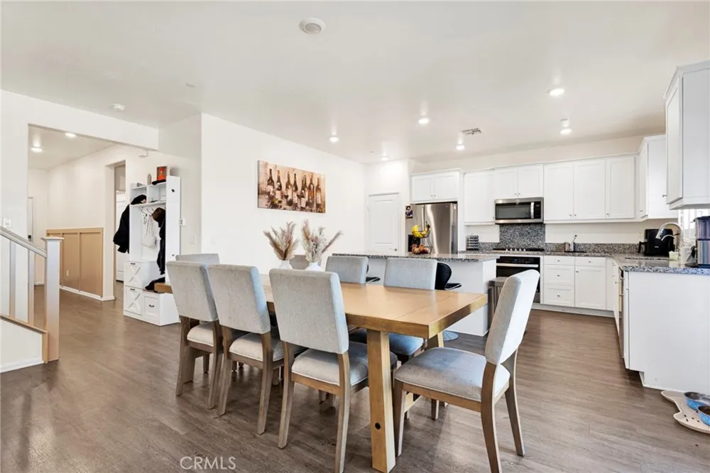 13271 Sierra Blanca Victorville, CA 92394