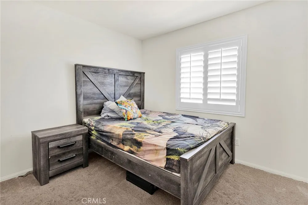 13271 Sierra Blanca Victorville, CA 92394