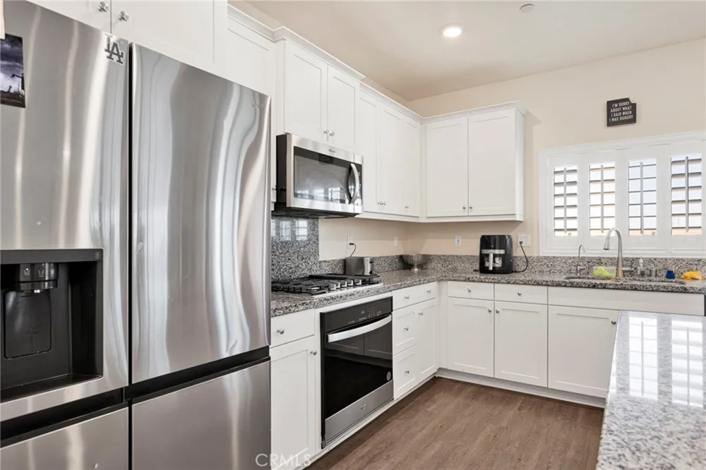 13271 Sierra Blanca Victorville, CA 92394