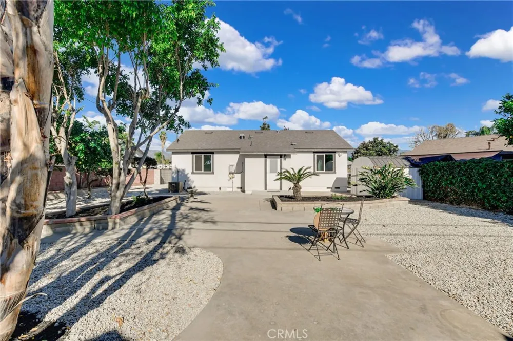 1038 E J STREET Ontario, CA 91764