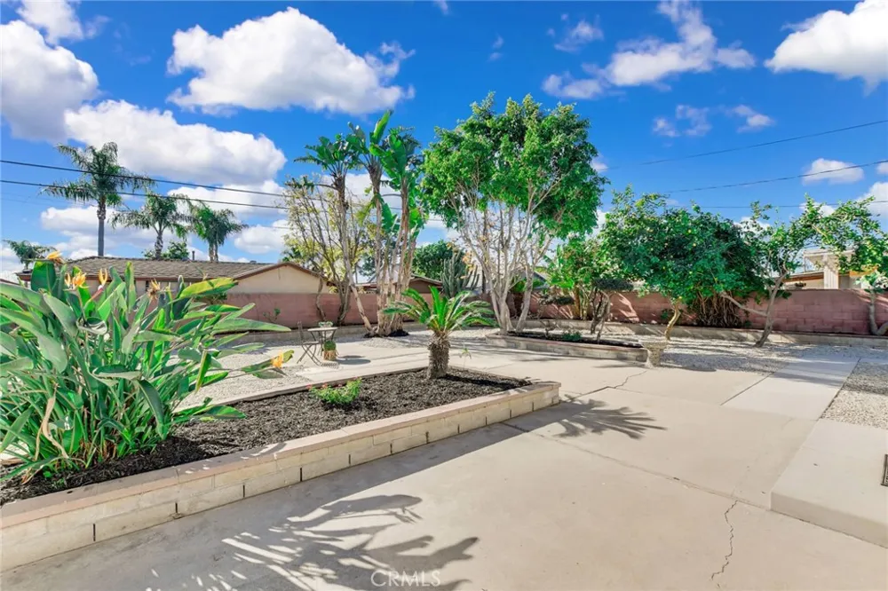 1038 E J STREET Ontario, CA 91764