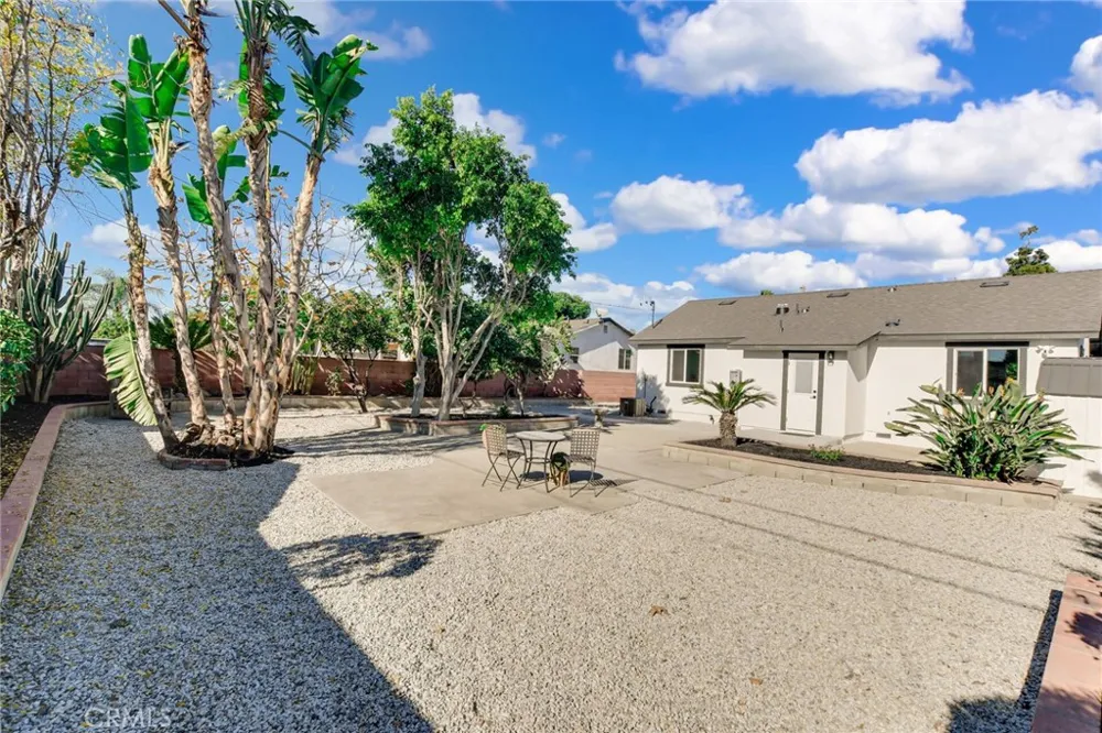 1038 E J STREET Ontario, CA 91764
