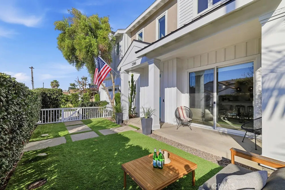 2360 Orange Avenue Costa Mesa, CA 92627