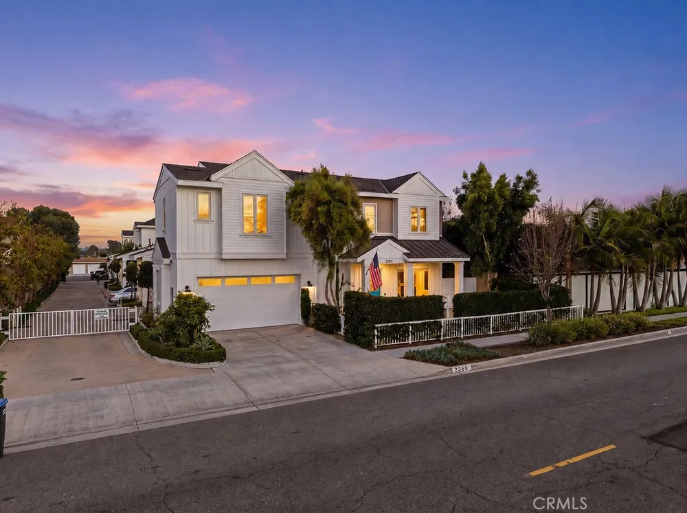 2360 Orange Avenue Costa Mesa, CA 92627
