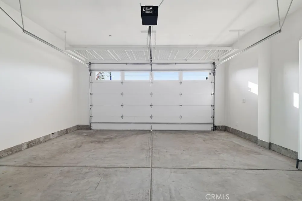 2360 Orange Avenue Costa Mesa, CA 92627