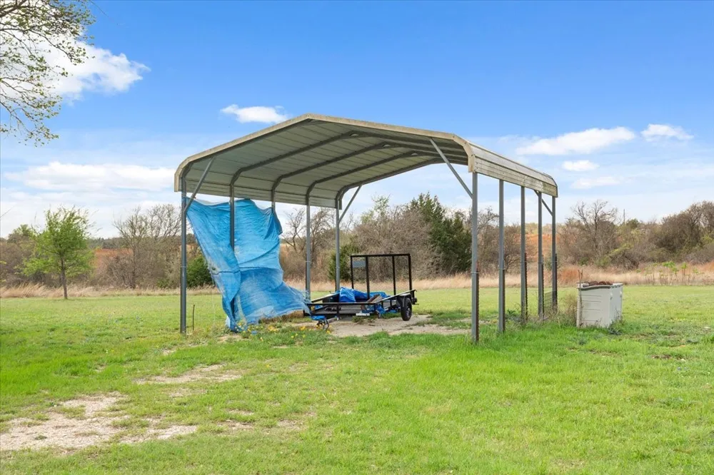146 Indian Paint Brush Road Eddy, TX 76524