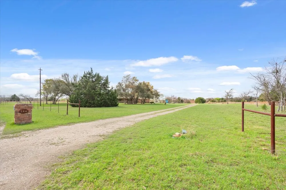 146 Indian Paint Brush Road Eddy, TX 76524