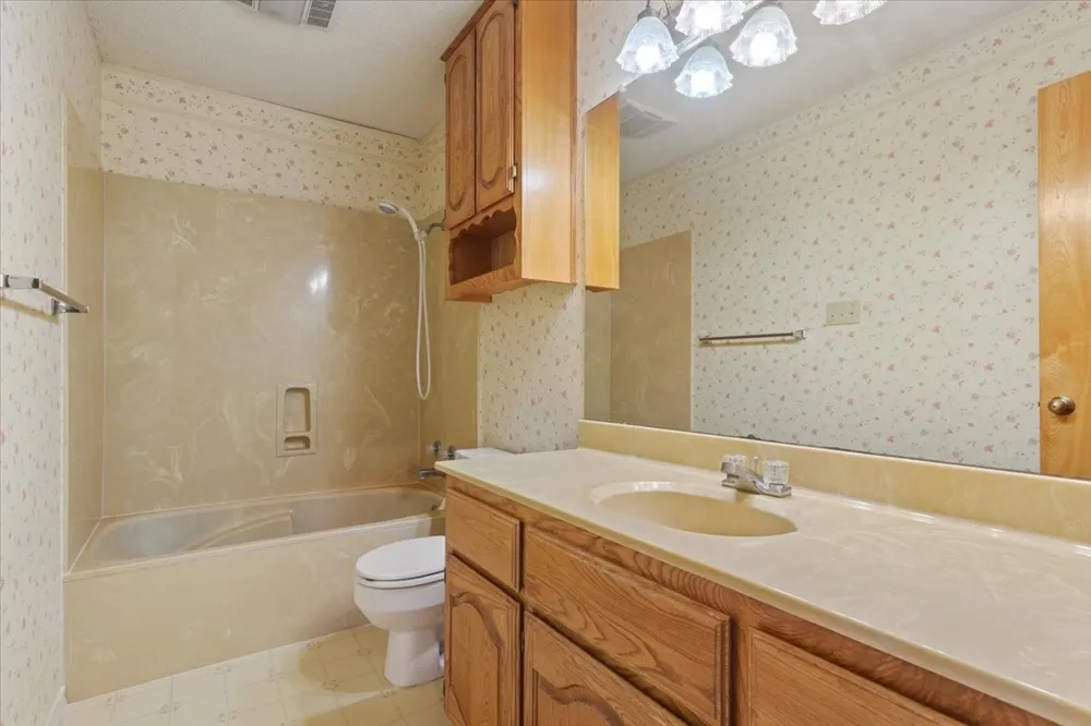 146 Indian Paint Brush Road Eddy, TX 76524