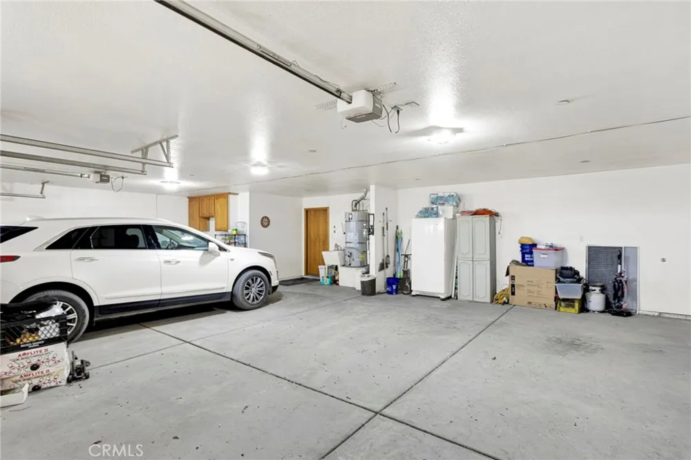 10525 Mono Phelan, CA 92392