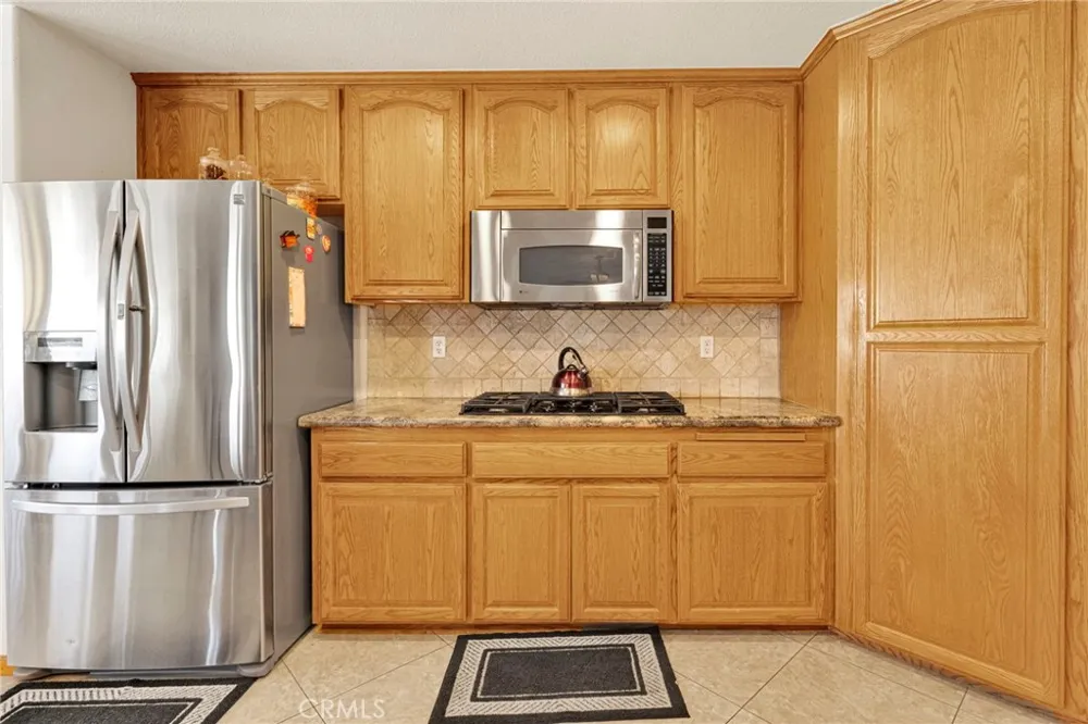 10525 Mono Phelan, CA 92392