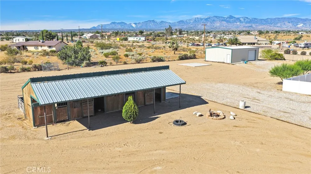 10525 Mono Phelan, CA 92392