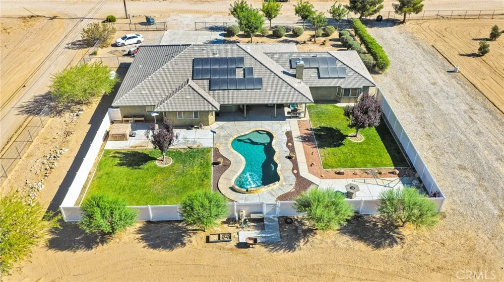 10525 Mono Phelan, CA 92392