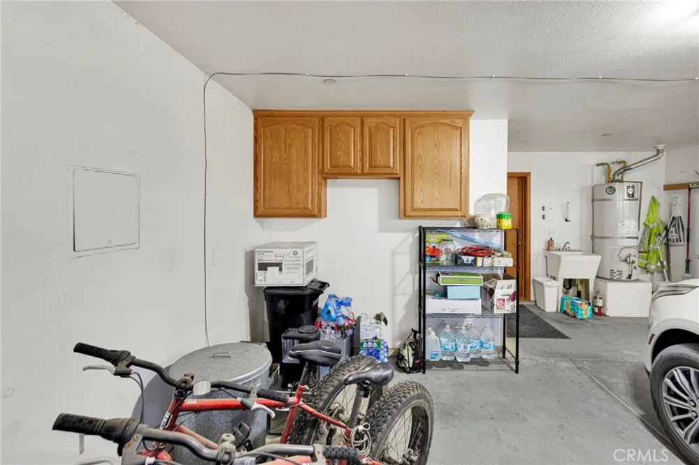 10525 Mono Phelan, CA 92392