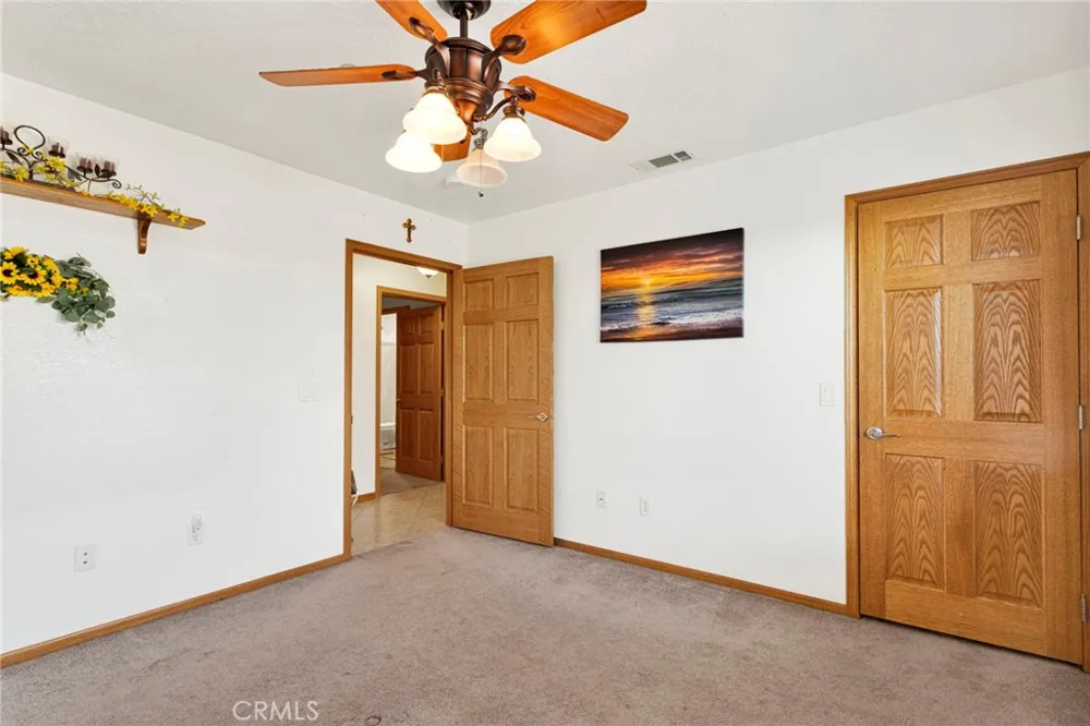10525 Mono Phelan, CA 92392