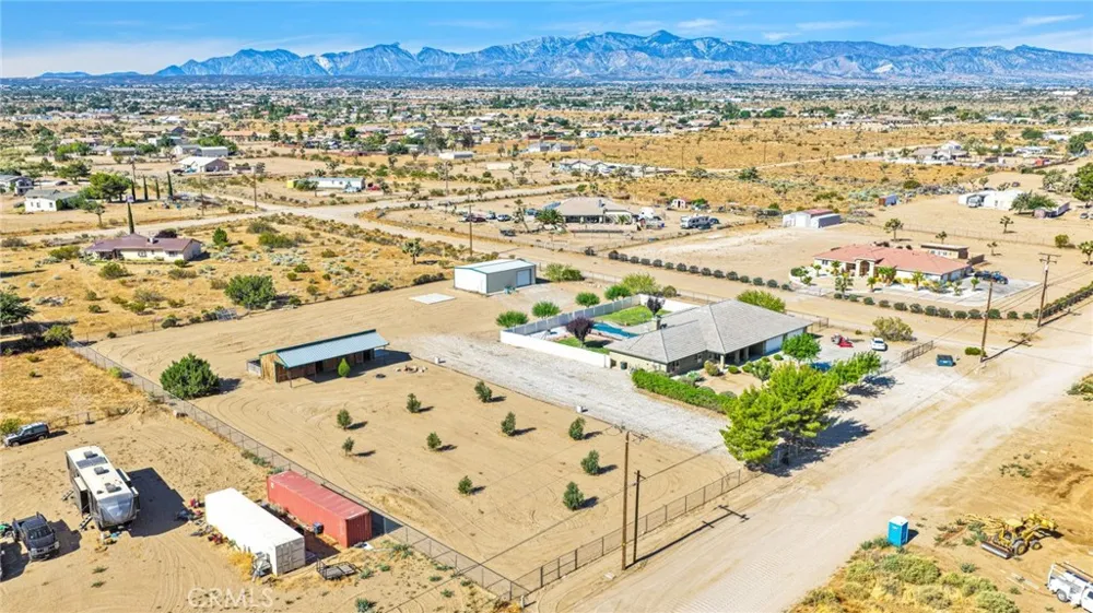 10525 Mono Phelan, CA 92392