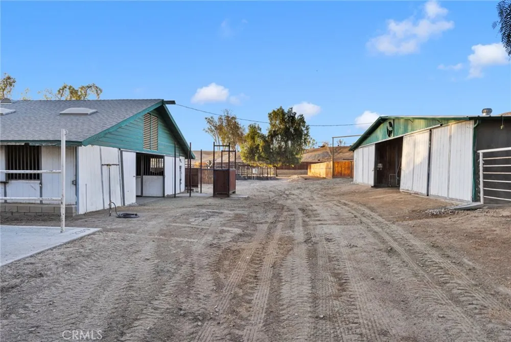 31120 Kelstar Hemet, CA 92544