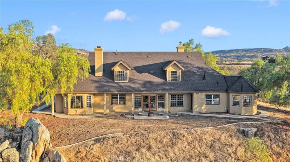 31120 Kelstar Hemet, CA 92544