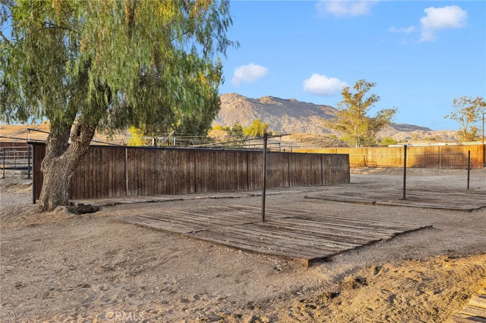 31120 Kelstar Hemet, CA 92544