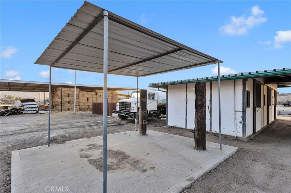 31120 Kelstar Hemet, CA 92544