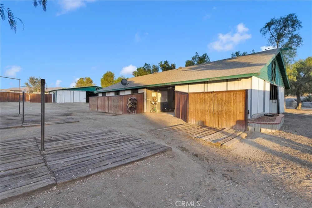 31120 Kelstar Hemet, CA 92544