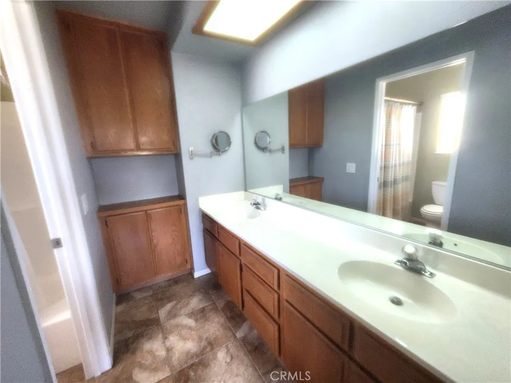 15181 Kimball Hesperia, CA 92345