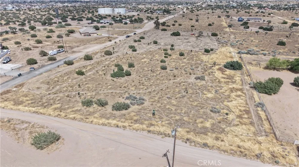 111 Smoke Tree Road Phelan, CA 92371