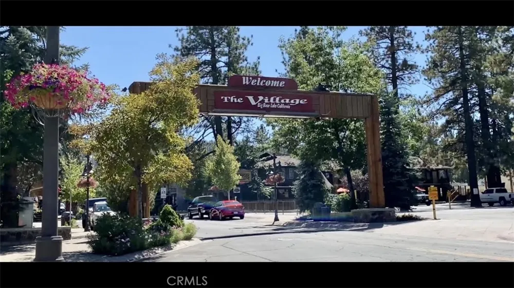 689 Daisy Big Bear Lake, CA 92315