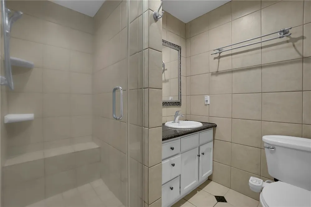 806 W 132nd Gardena, CA 90247