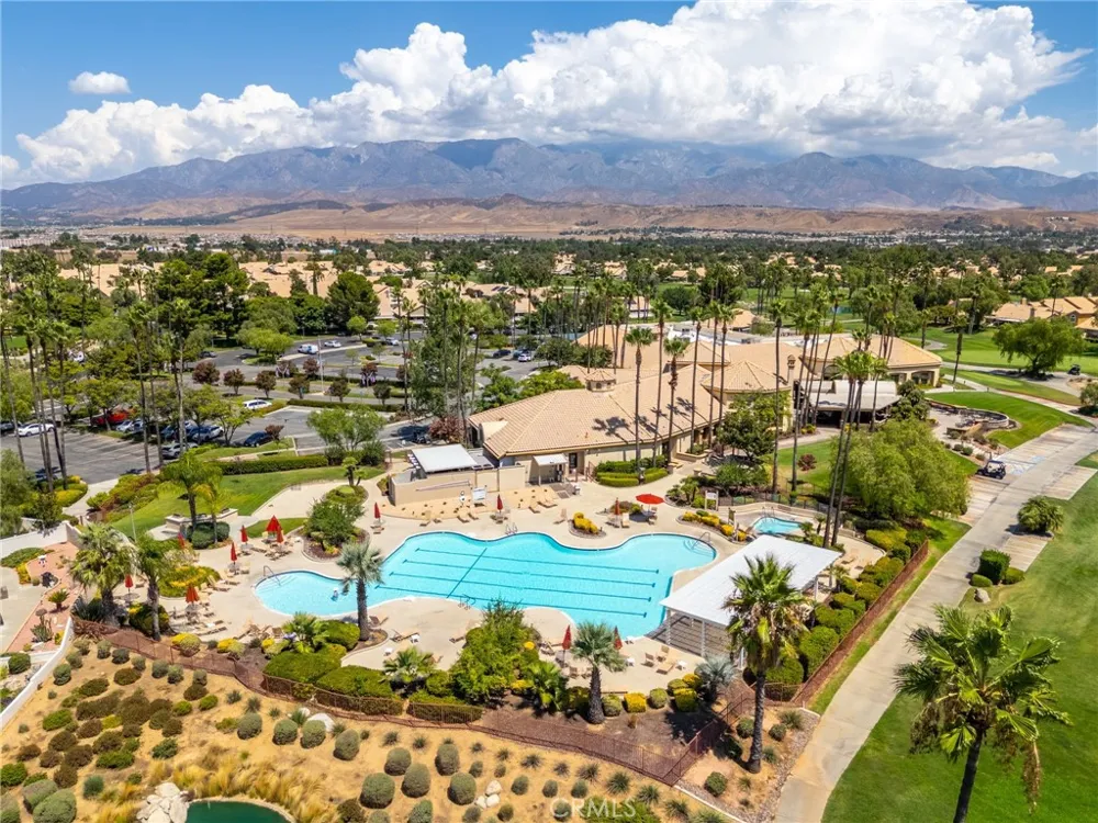 4956 ROLLING HILLS AVENUE Banning, CA 92220