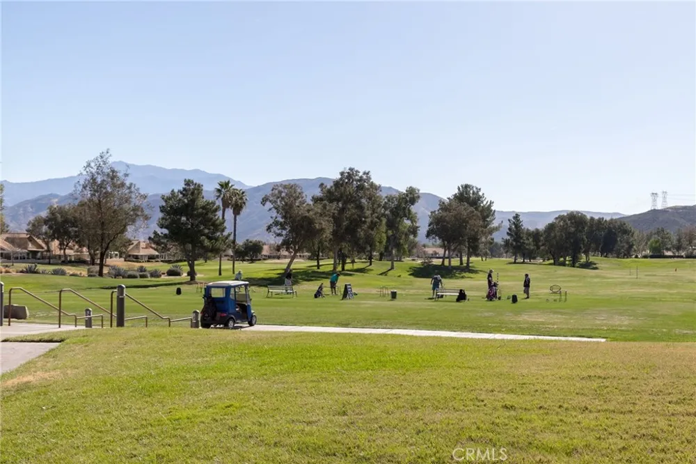 4956 ROLLING HILLS AVENUE Banning, CA 92220